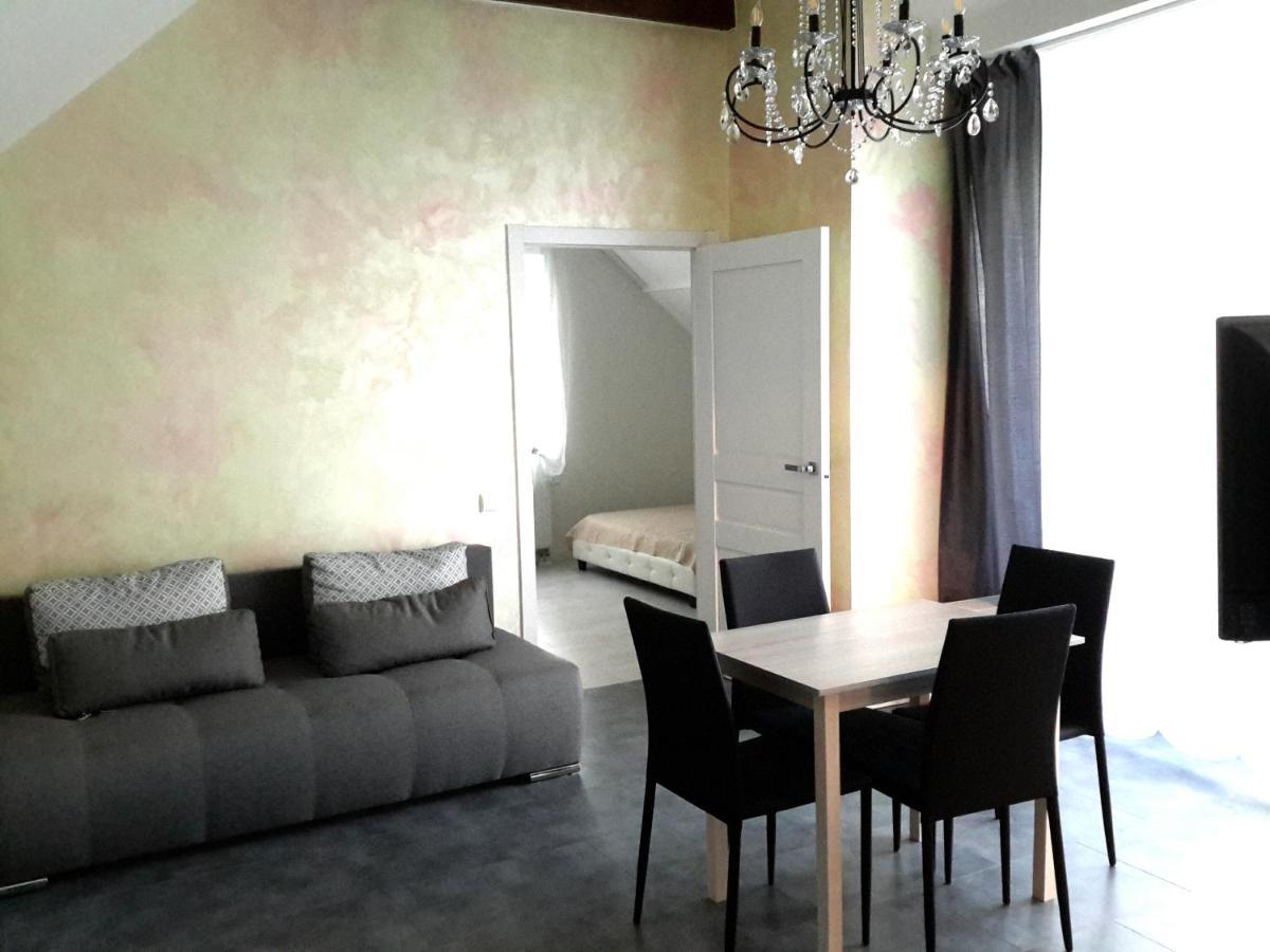 Villa Florance Apartments With Terraces & Parking Вентспилс Екстериор снимка