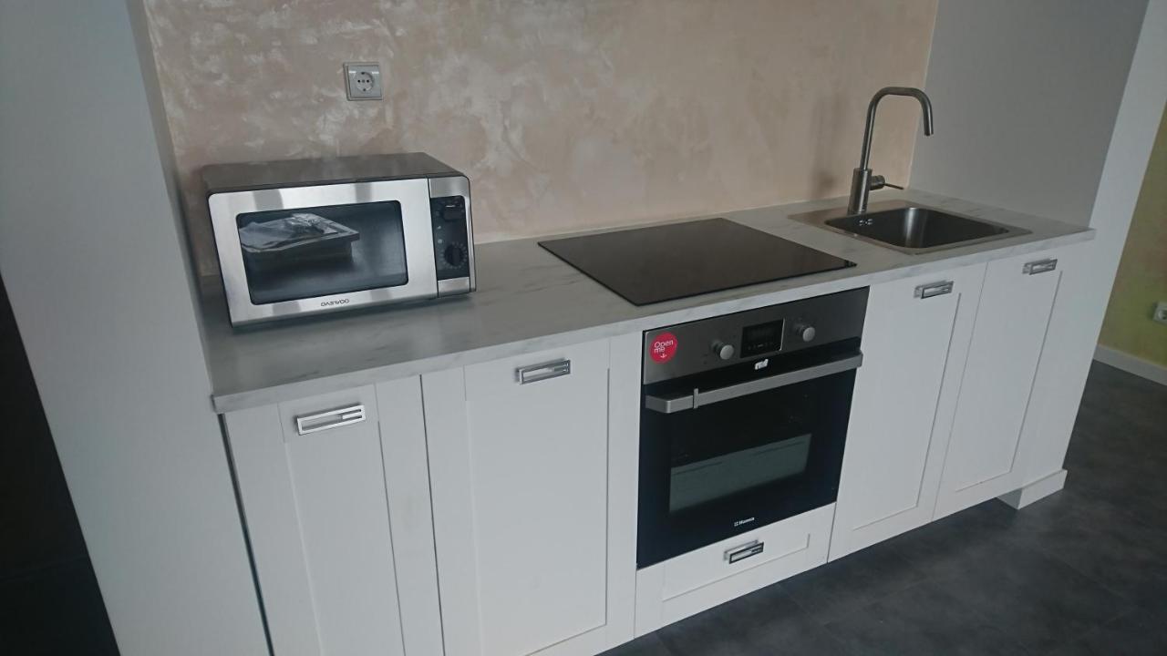 Villa Florance Apartments With Terraces & Parking Вентспилс Екстериор снимка