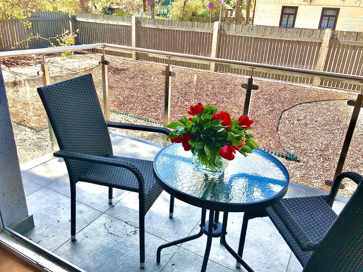Villa Florance Apartments With Terraces & Parking Вентспилс Екстериор снимка